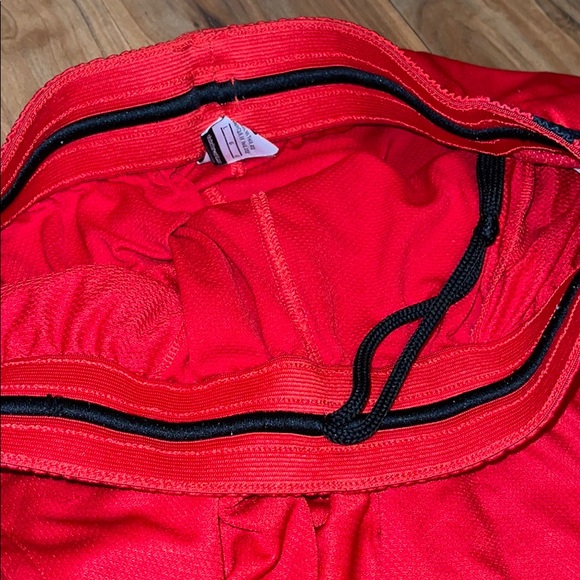 Basketball Shorts - Picture 5 of 5